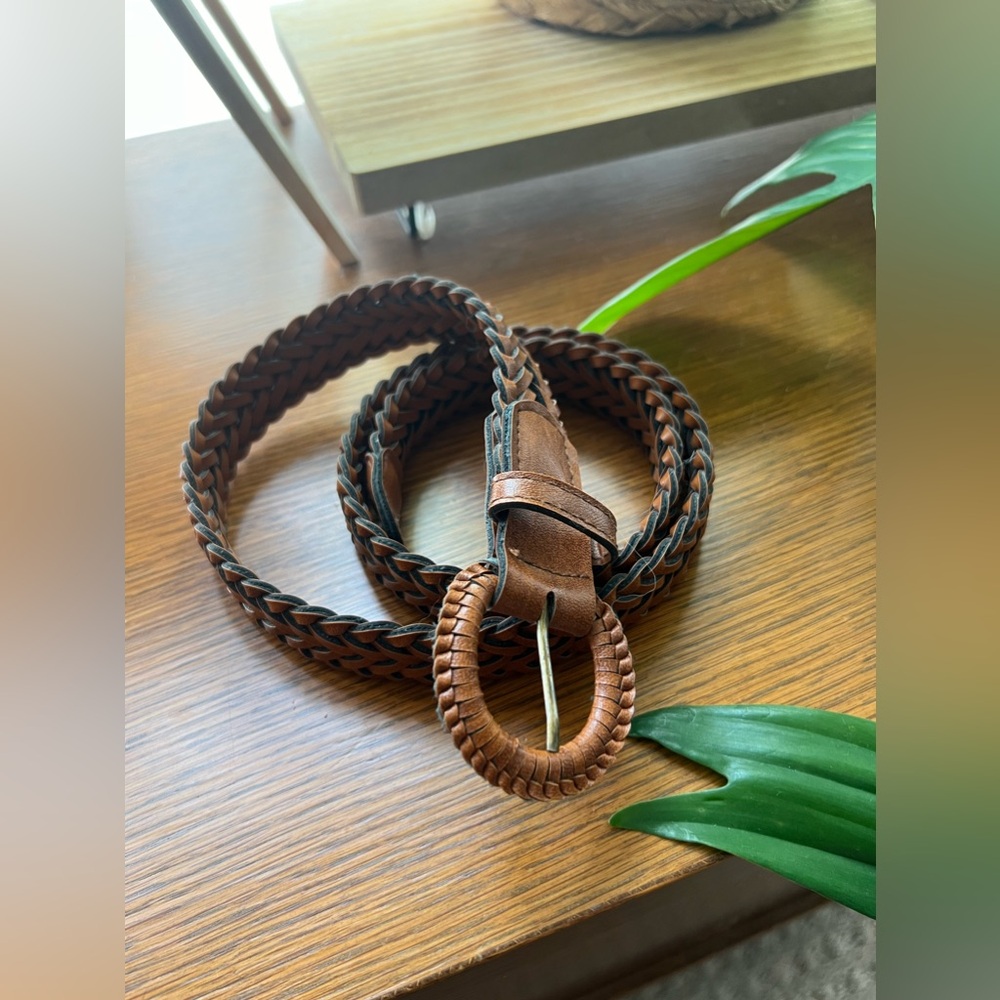 Vintage woven belt